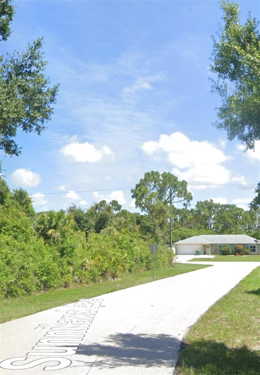 Image 3 of 4 For 12343 Sunniland Avenue