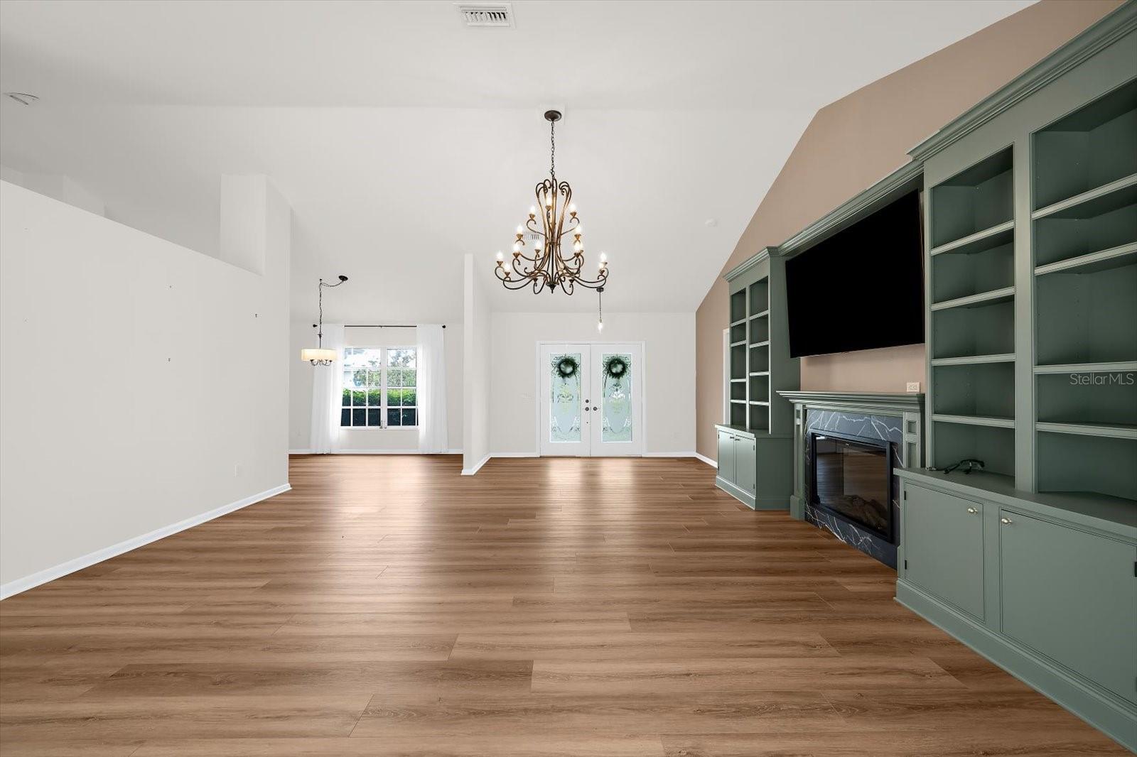 Image 22 of 92 For 218 Brandywine Circle