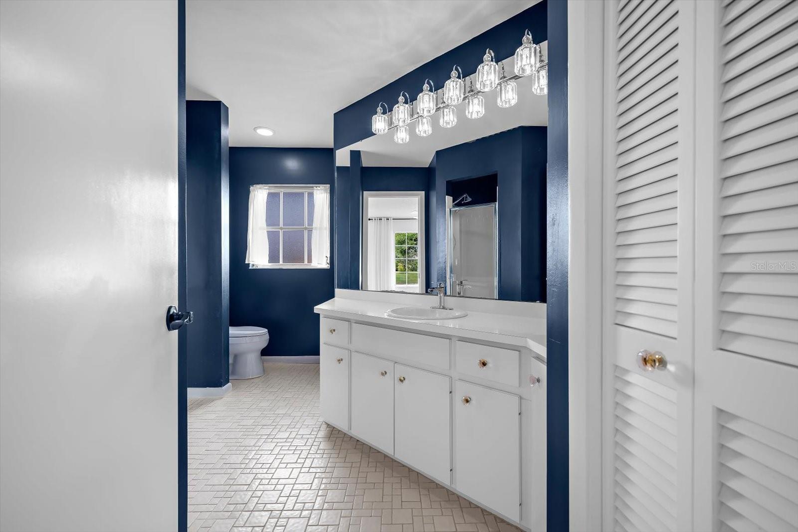Image 37 of 92 For 218 Brandywine Circle