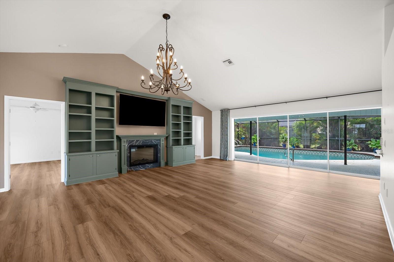 Image 8 of 92 For 218 Brandywine Circle