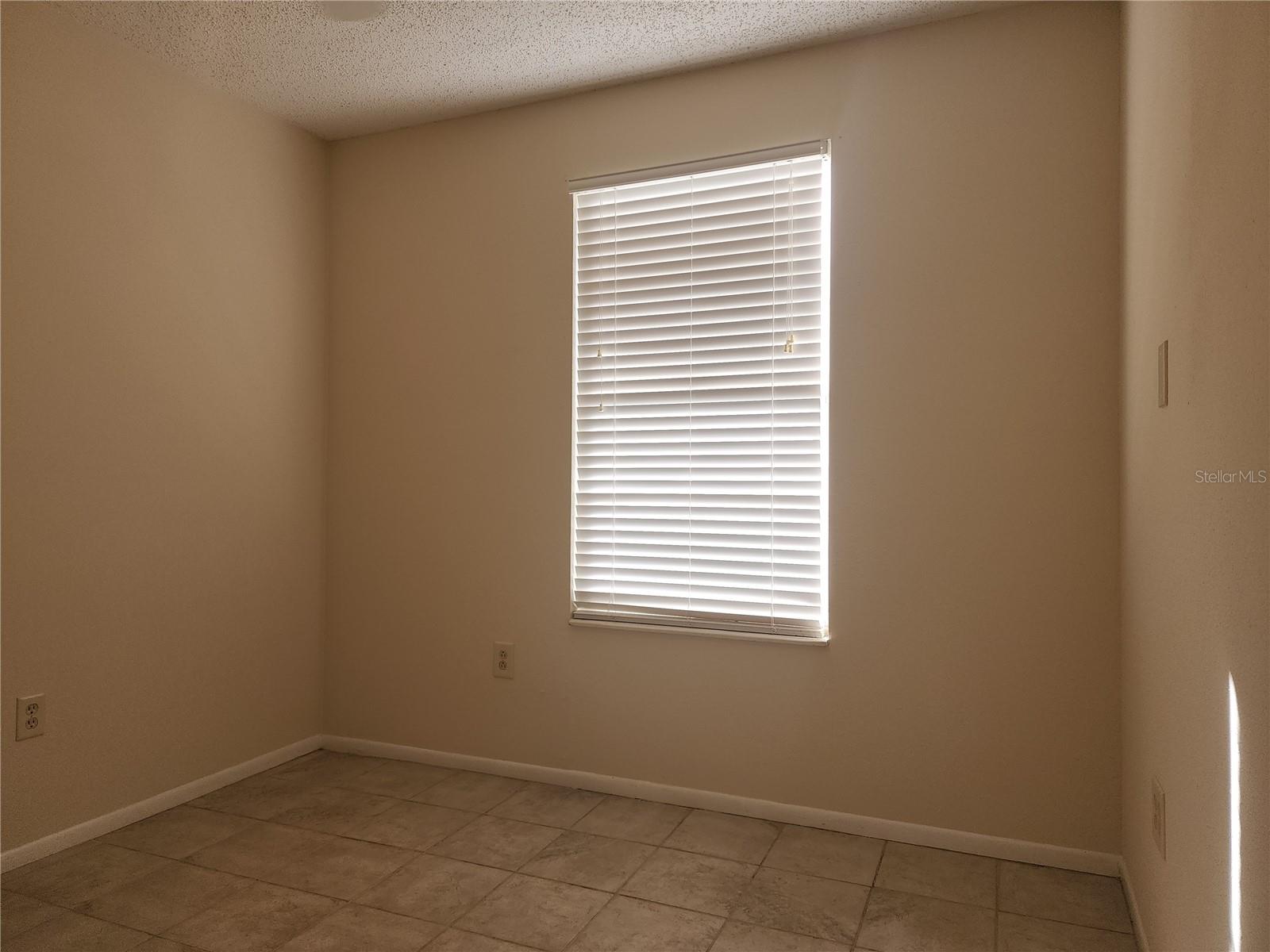 Image 17 of 33 For 5212 1st Avenue W