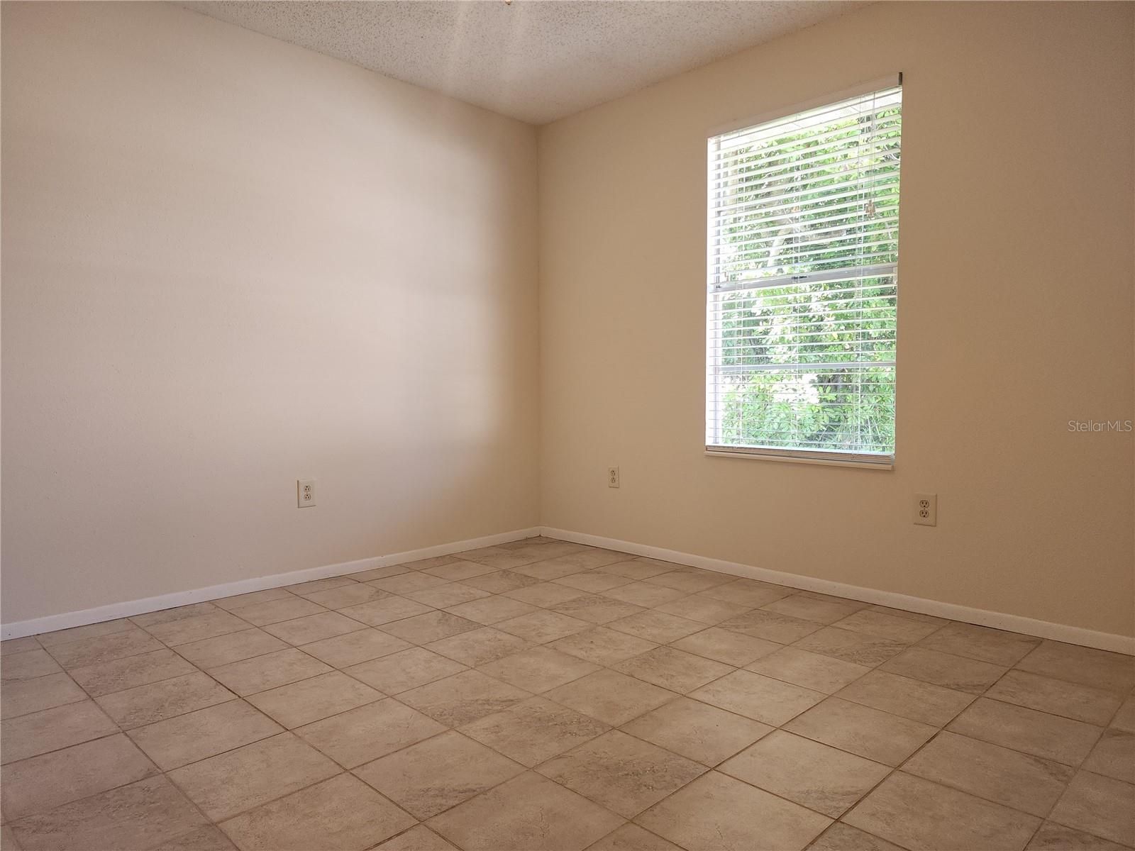 Image 18 of 33 For 5212 1st Avenue W