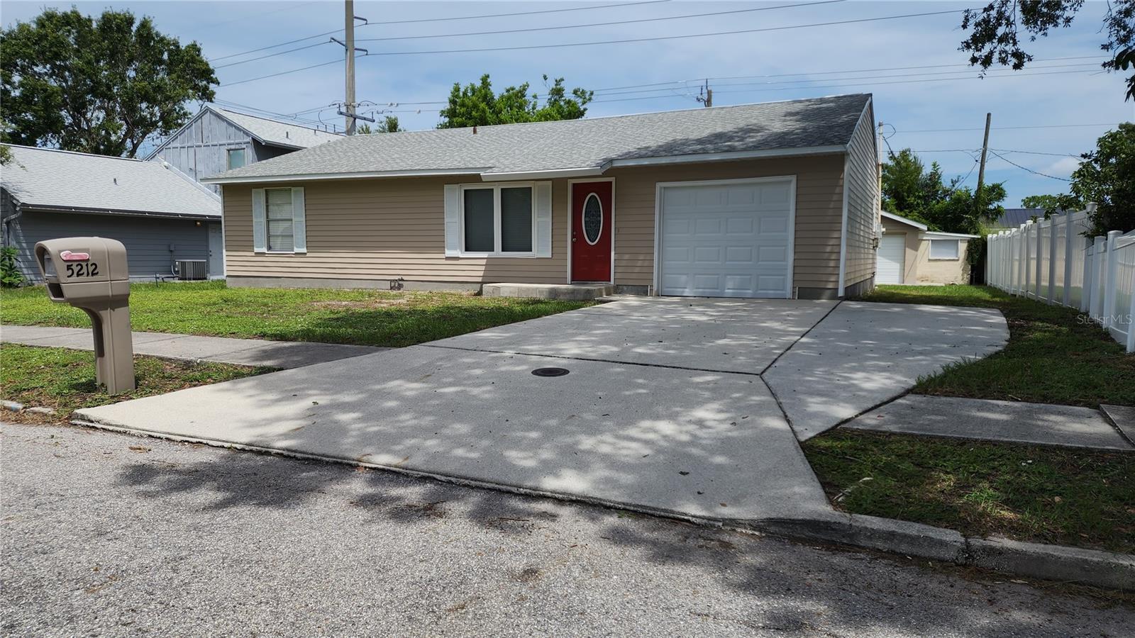 Image 2 of 33 For 5212 1st Avenue W