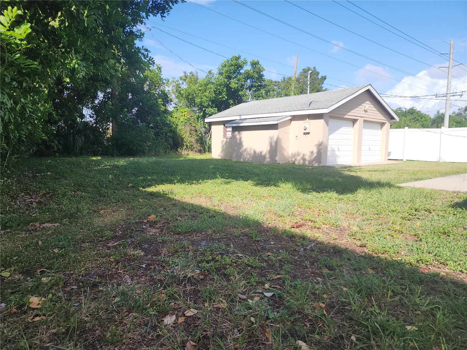 Image 6 of 33 For 5212 1st Avenue W