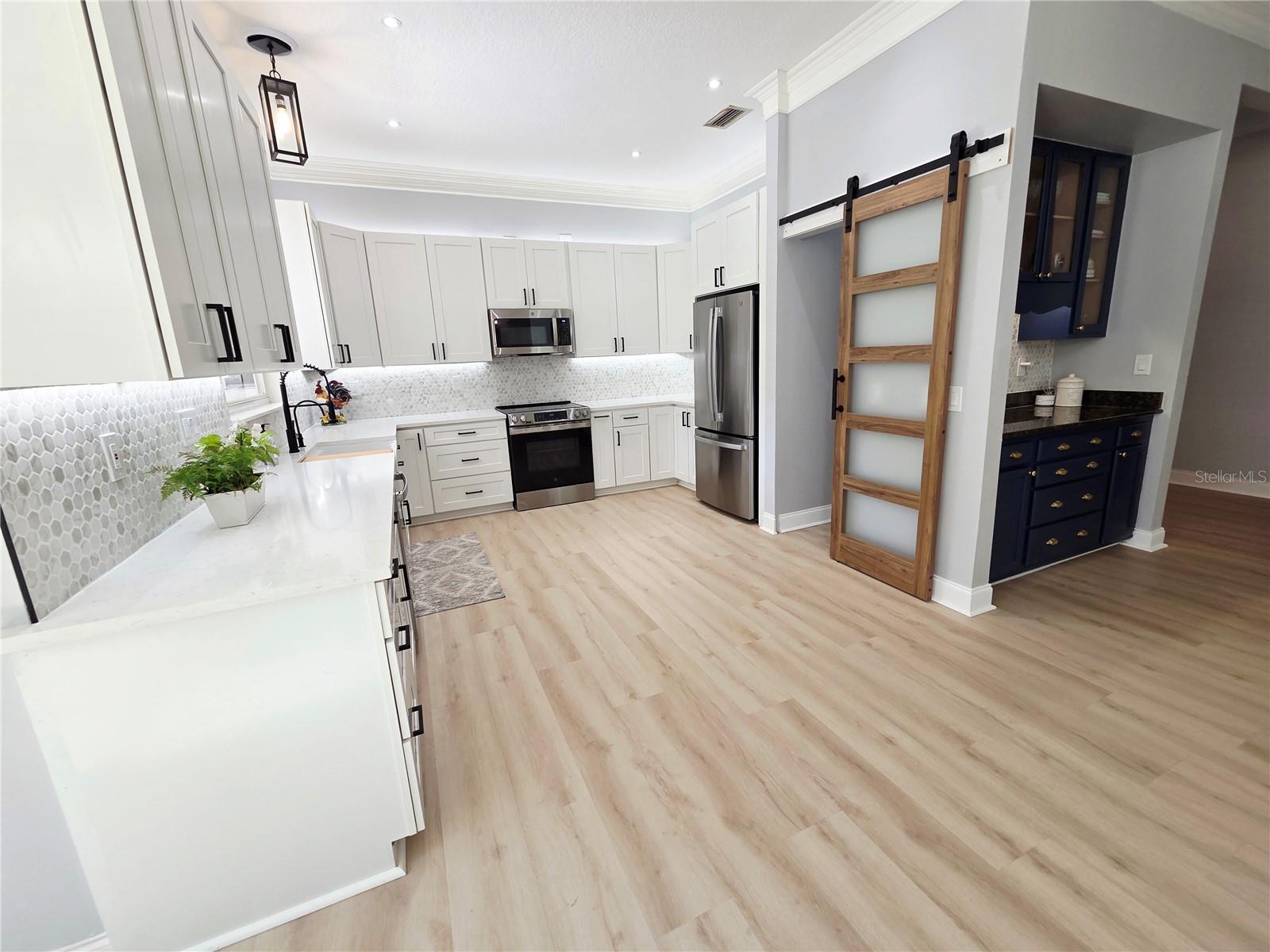 Image 21 of 87 For 22906 73rd Avenue E
