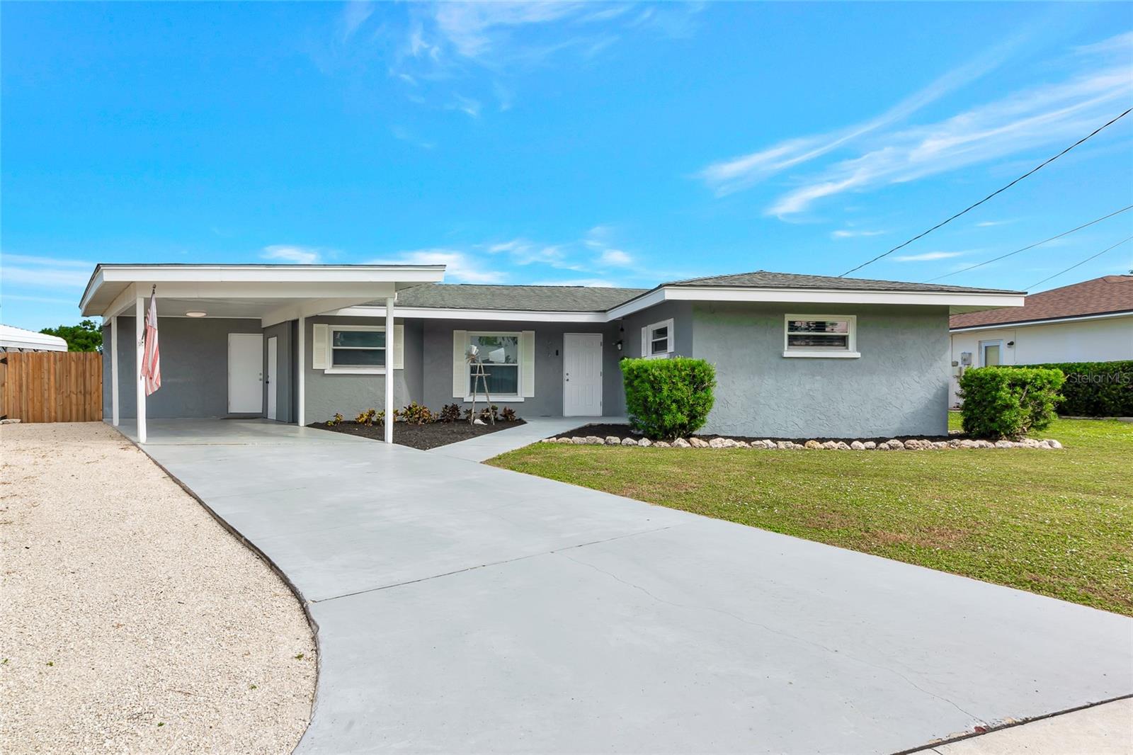 Details for 909 67th Avenue Terrace W, BRADENTON, FL 34207