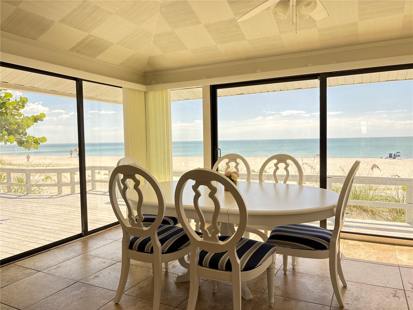 Image 8 of 42 For 2823 Gulf Of Mexico Drive