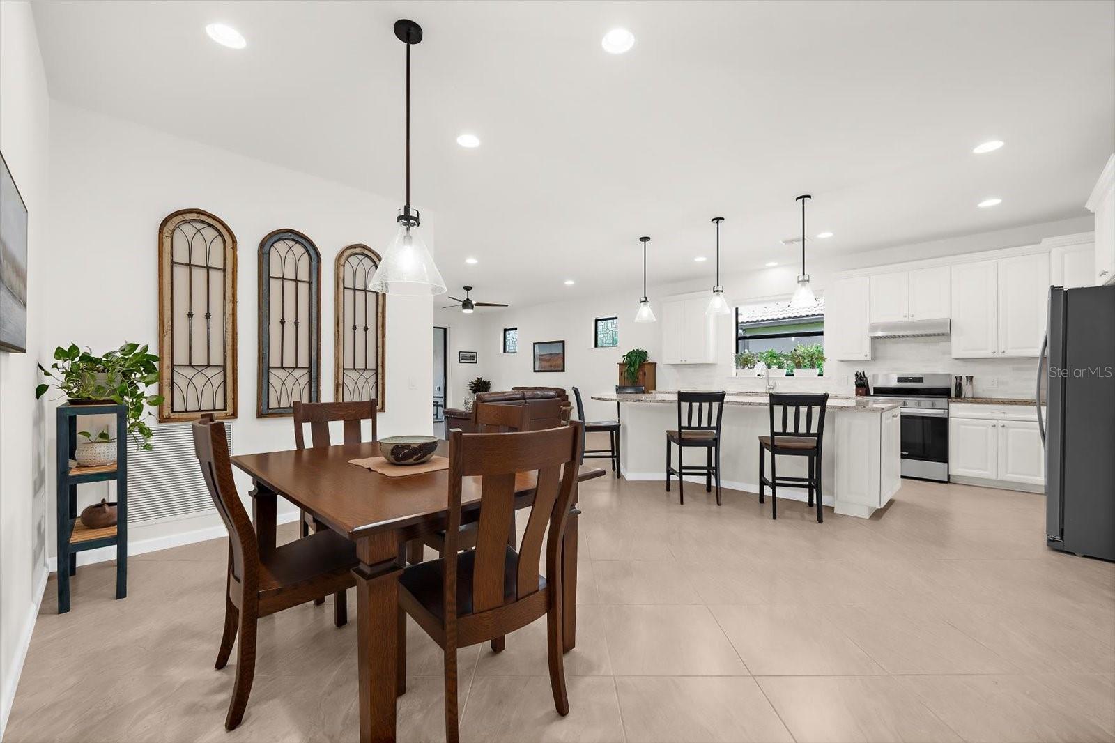 Image 18 of 94 For 6912 Gosport Cove