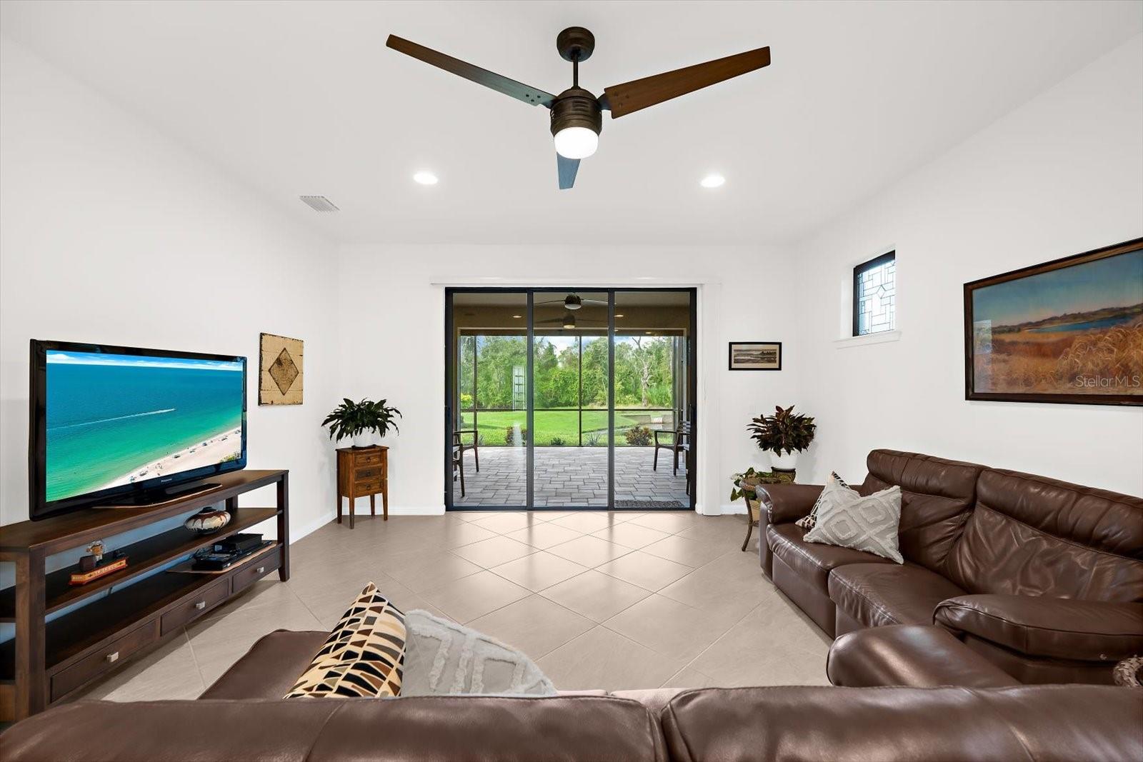 Image 19 of 94 For 6912 Gosport Cove