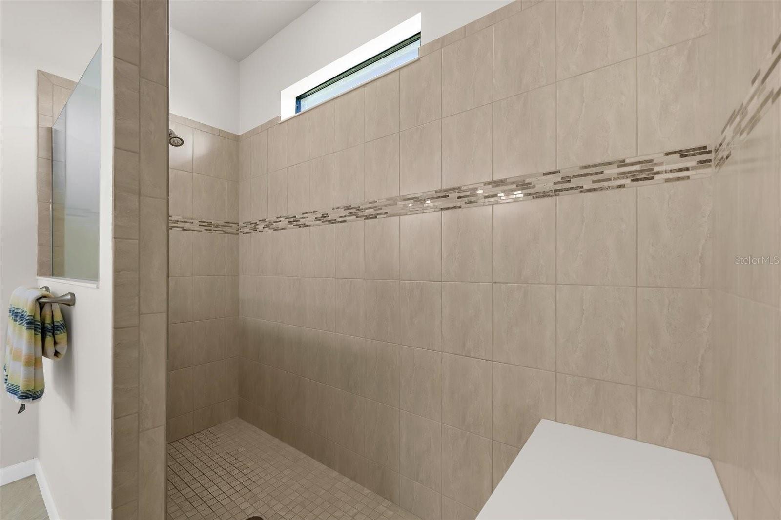 Image 35 of 94 For 6912 Gosport Cove