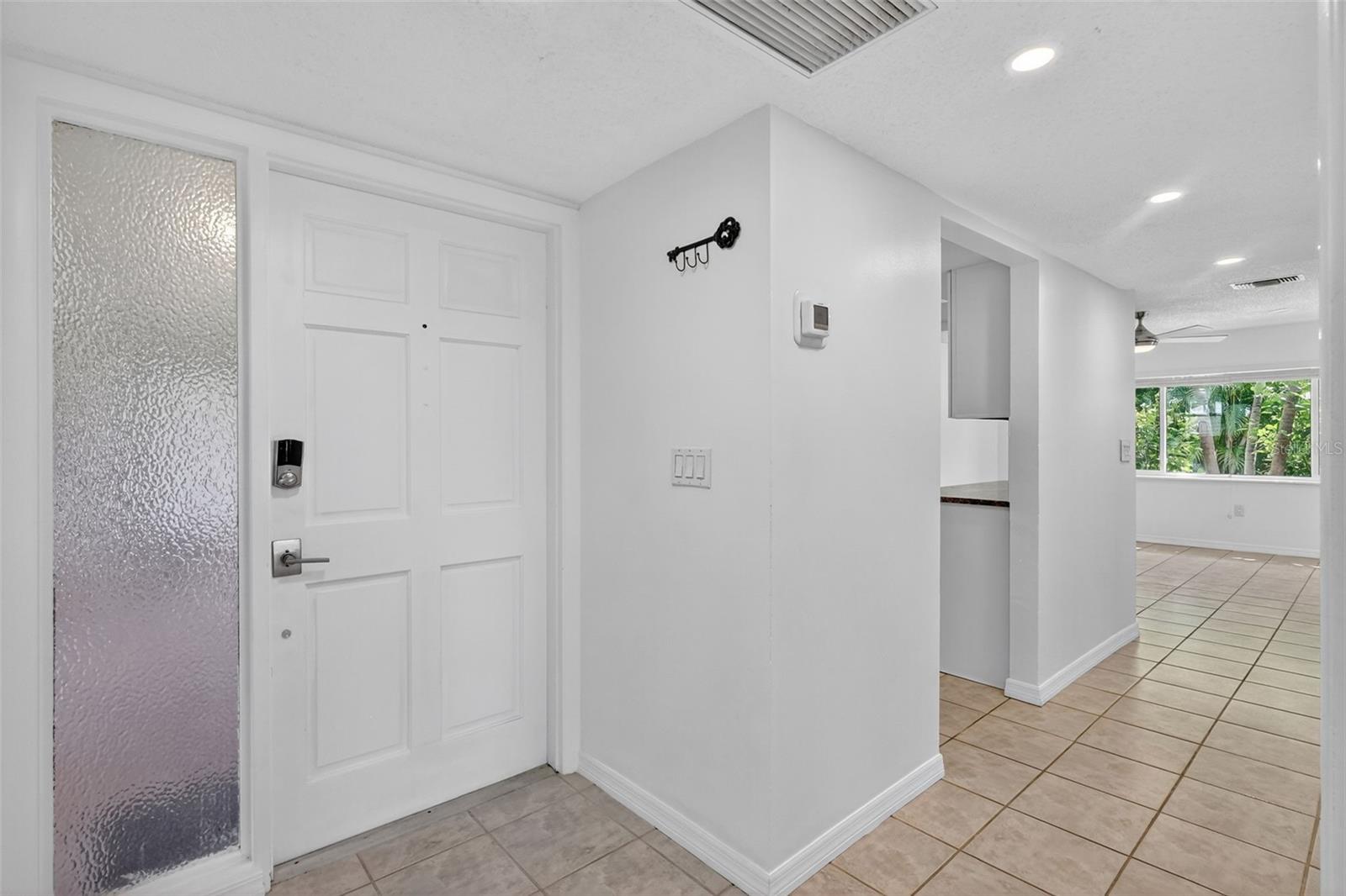 Image 45 of 84 For 1884 Southpointe Drive