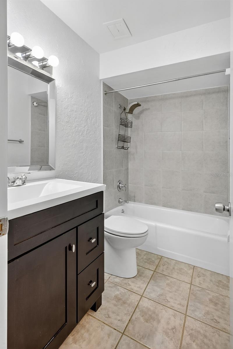 Image 67 of 84 For 1884 Southpointe Drive