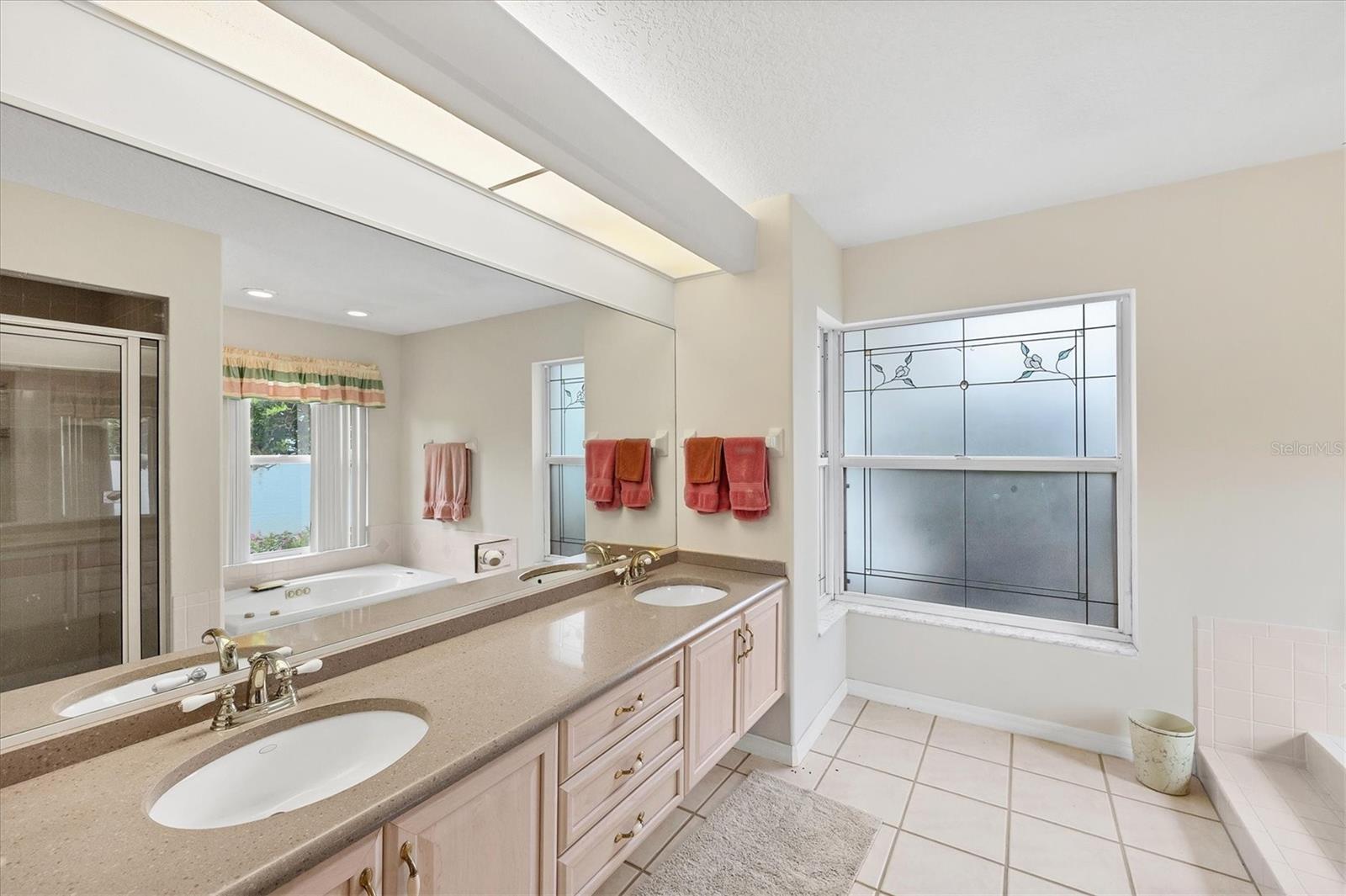 Image 10 of 27 For 10404 Palmbrooke Terrace