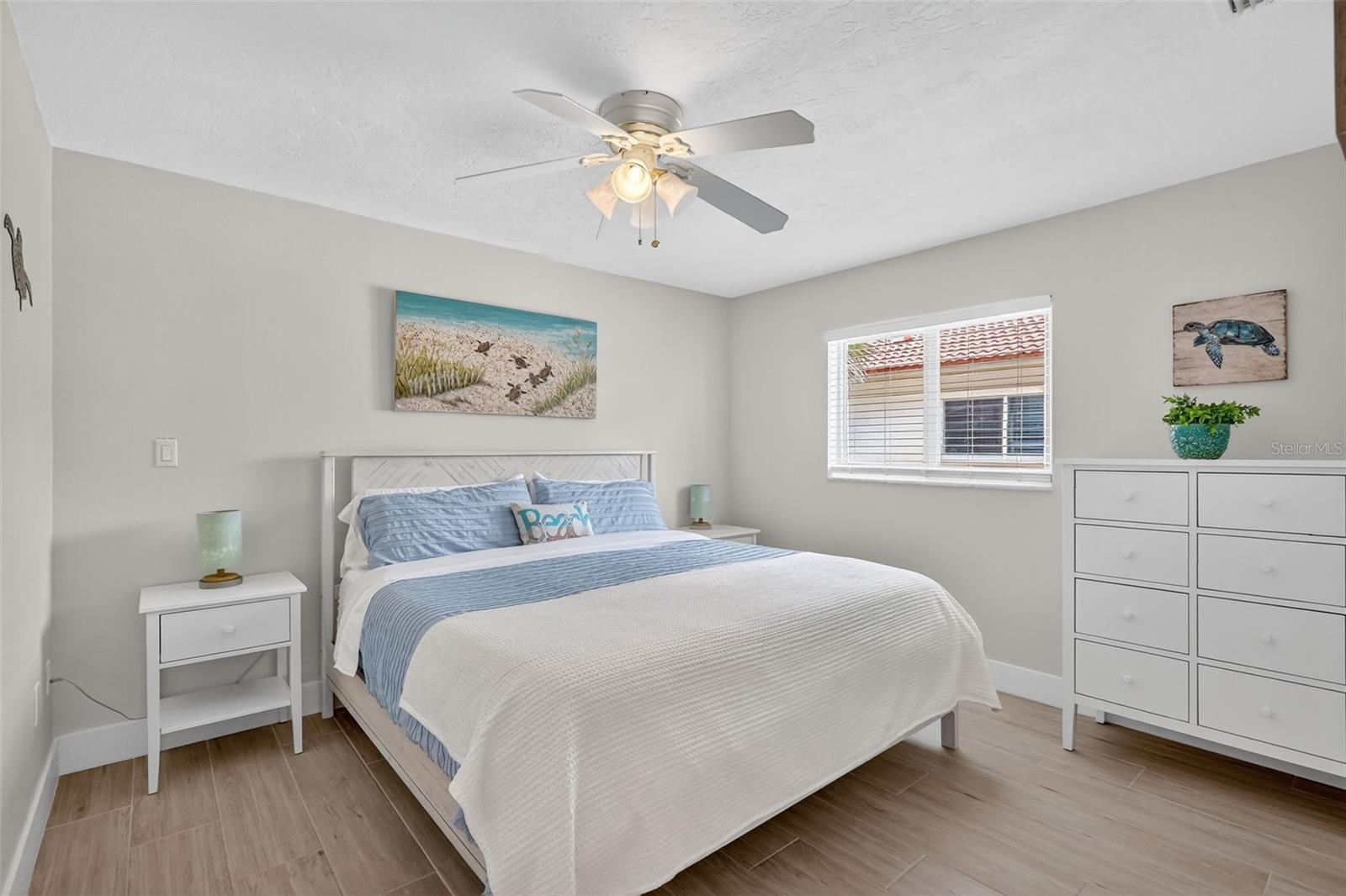 Image 16 of 39 For 161 Vista Hermosa Circle 26-a