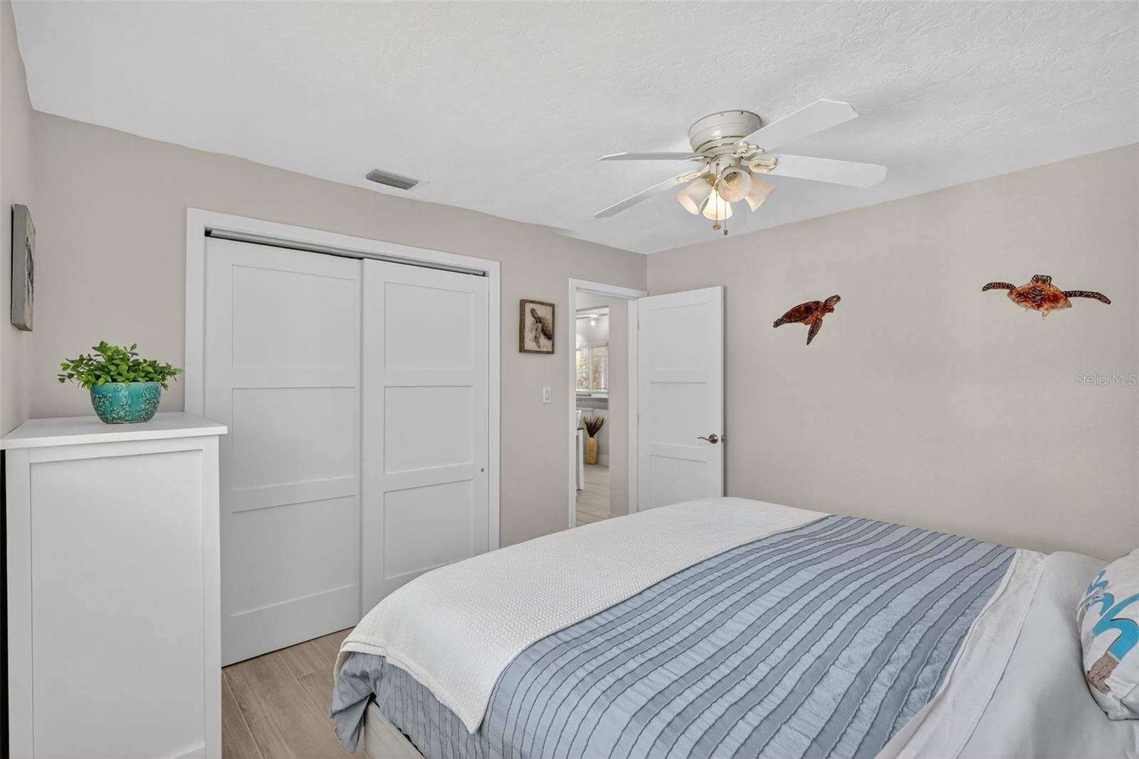 Image 17 of 39 For 161 Vista Hermosa Circle 26-a