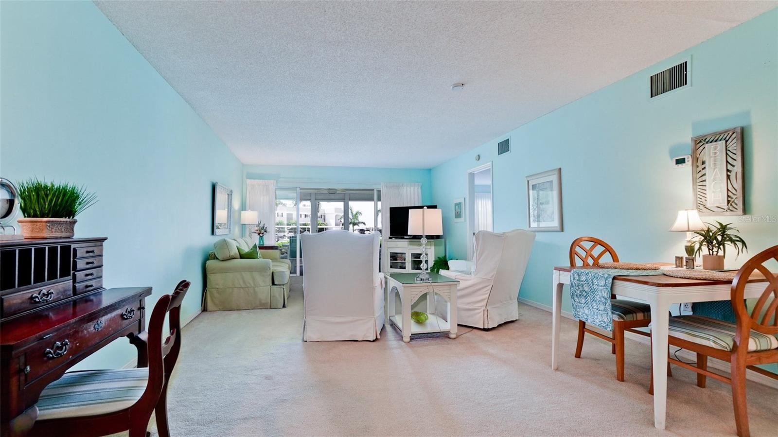 Image 12 of 36 For 4809 Independence Drive