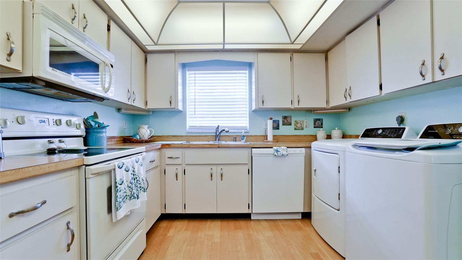 Image 16 of 36 For 4809 Independence Drive