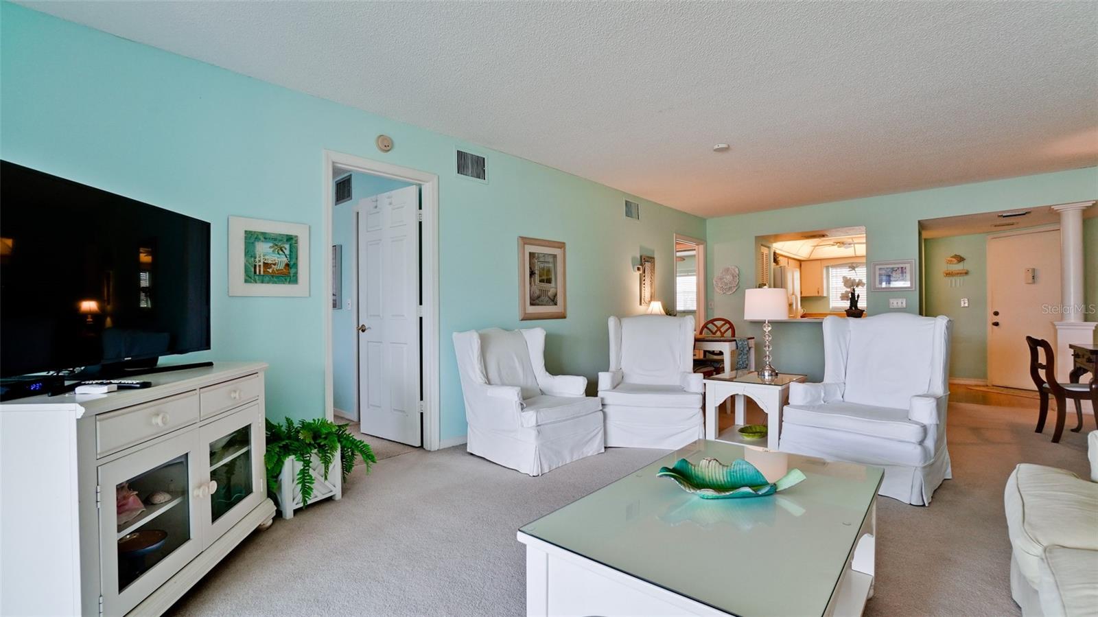 Image 7 of 36 For 4809 Independence Drive
