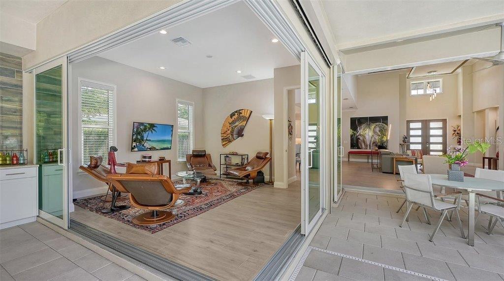 Image 13 of 45 For 1959 Hibiscus Street