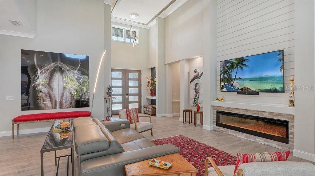 Image 3 of 45 For 1959 Hibiscus Street