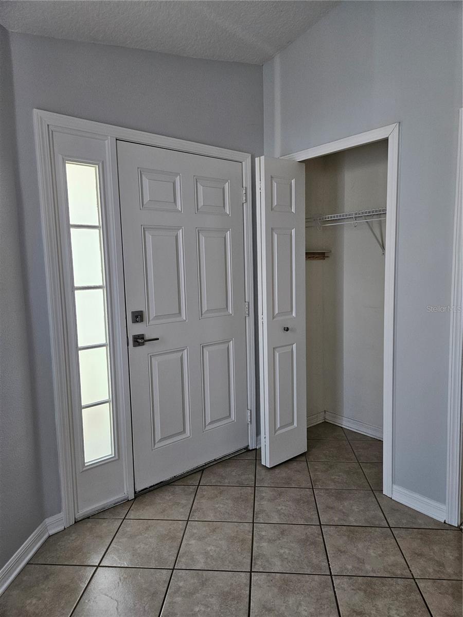 Image 11 of 58 For 3943 Day Bridge Place