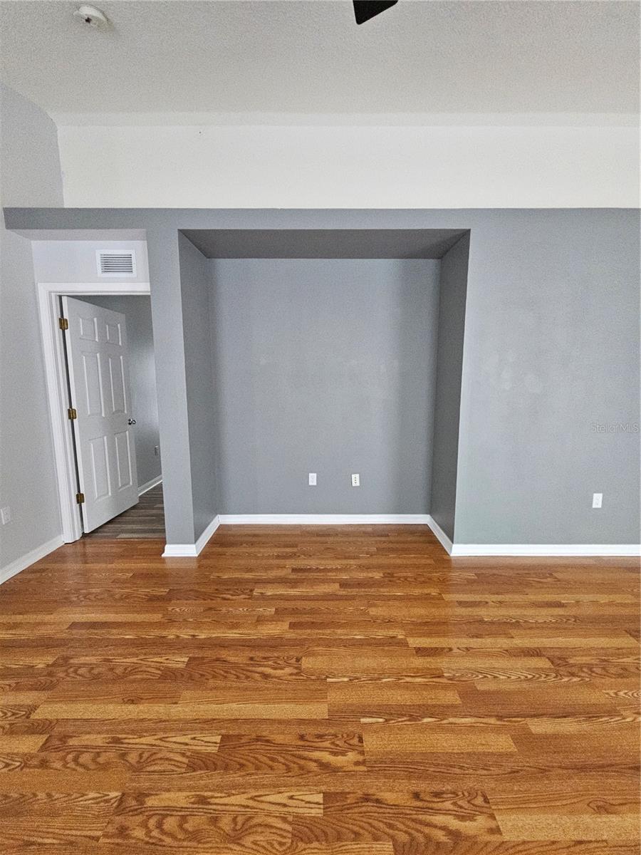 Image 26 of 58 For 3943 Day Bridge Place