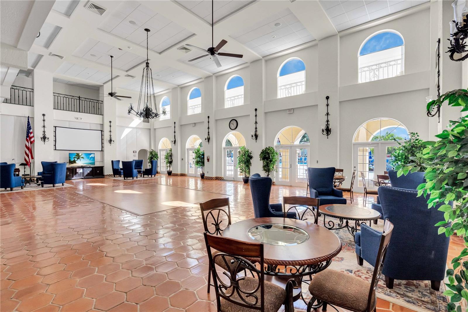 Image 24 of 35 For 6101 34th St W 27c