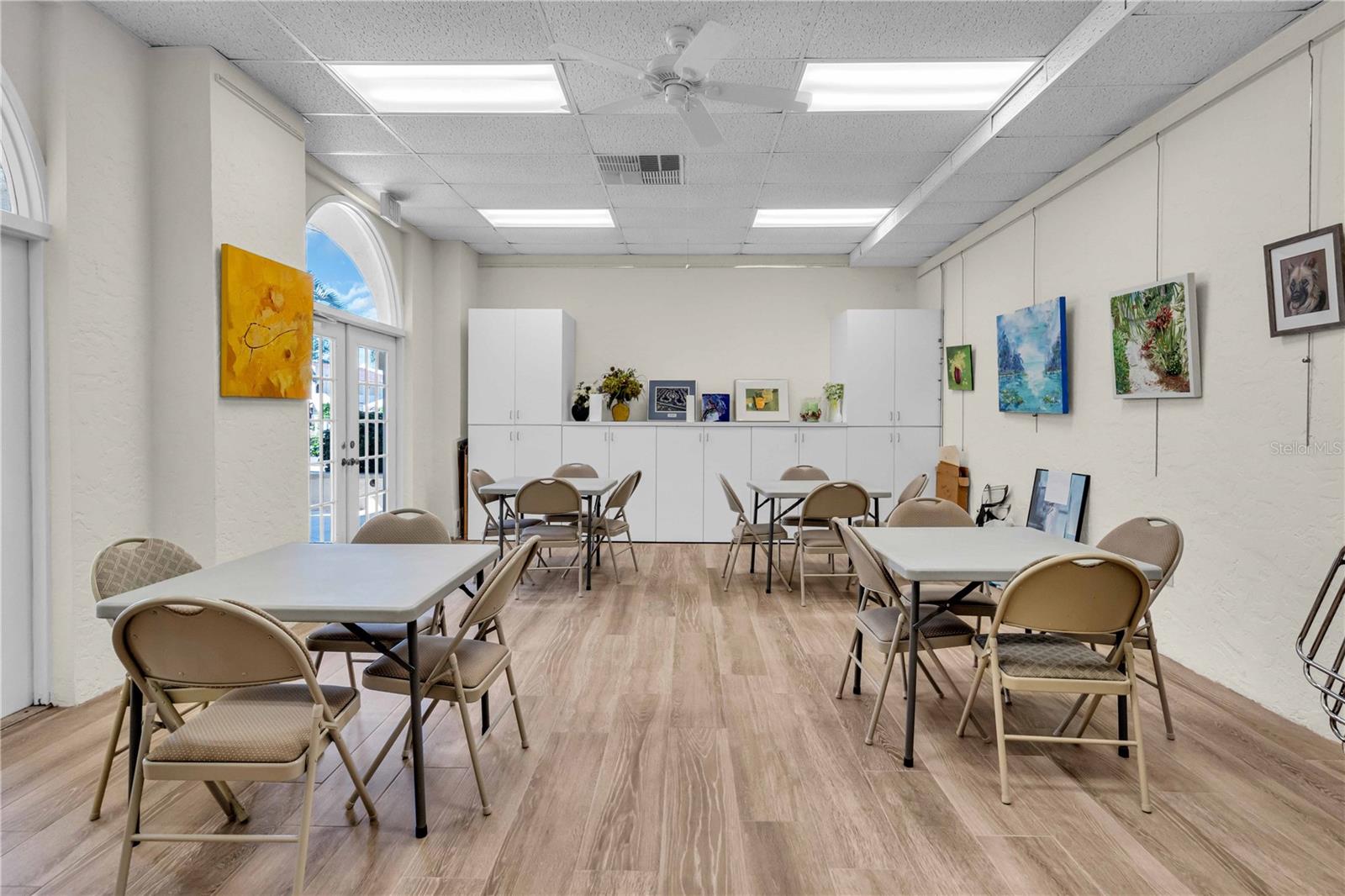 Image 26 of 35 For 6101 34th St W 27c