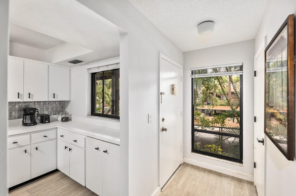 Image 11 of 37 For 1711 Pelican Cove Road 443