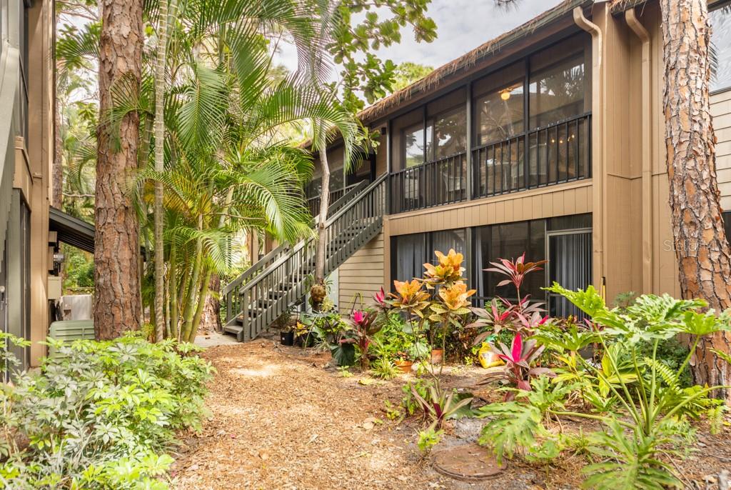 Image 25 of 37 For 1711 Pelican Cove Road 443