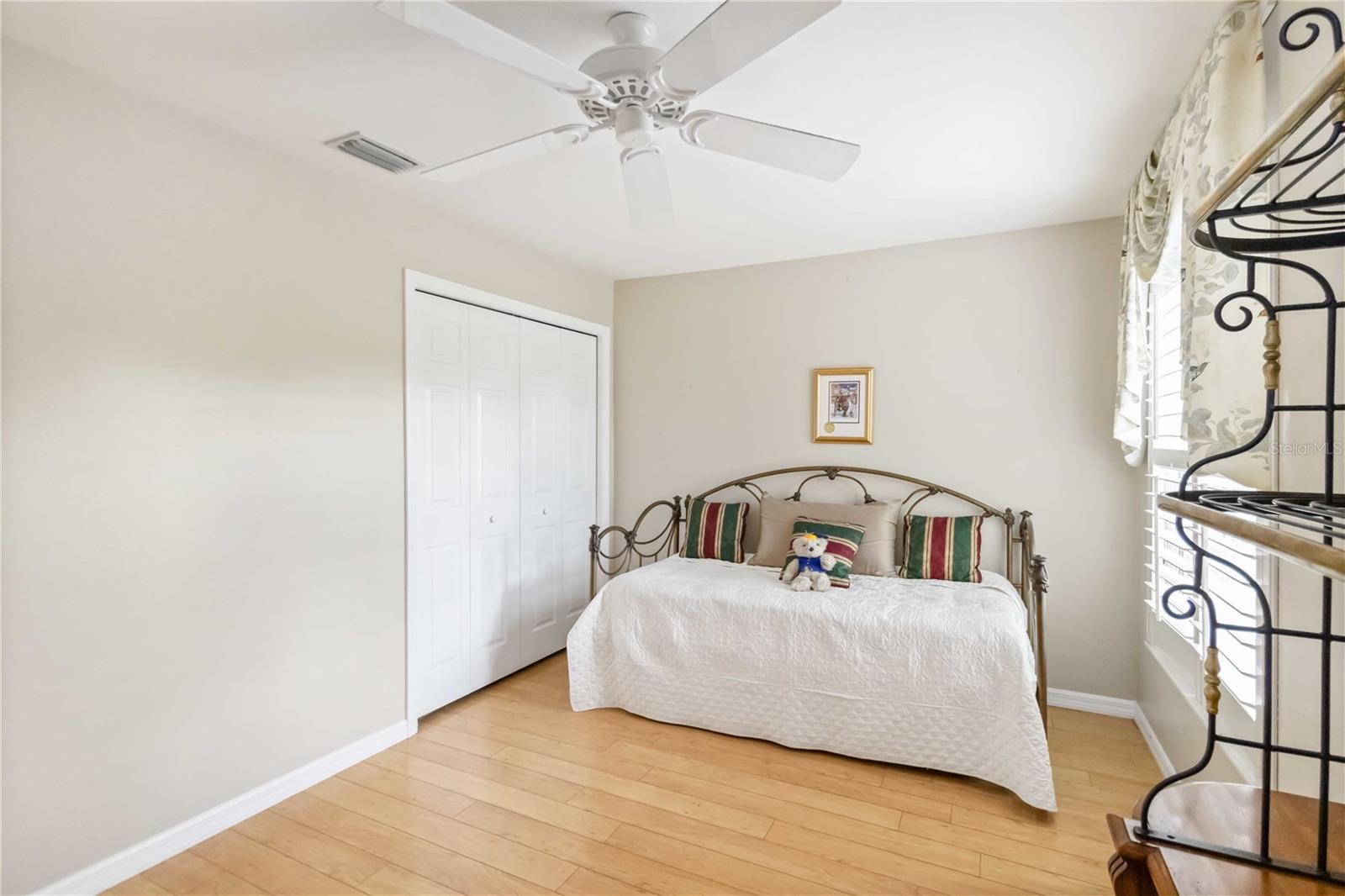 Image 15 of 38 For 4161 Fairway Drive