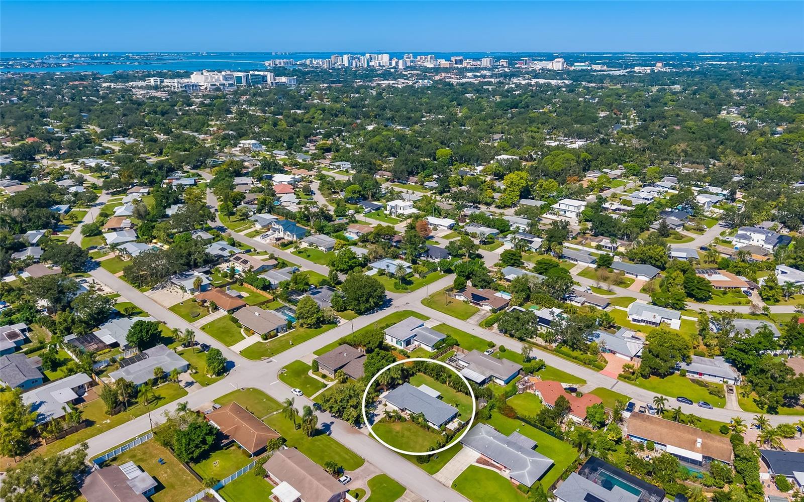 Image 2 of 43 For 2609 Hibiscus Street