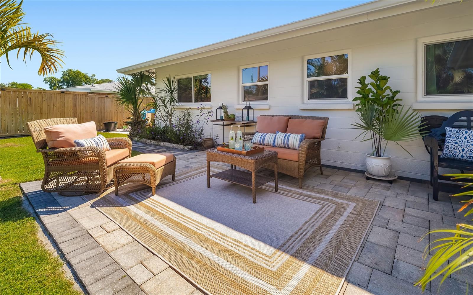 Image 27 of 43 For 2609 Hibiscus Street