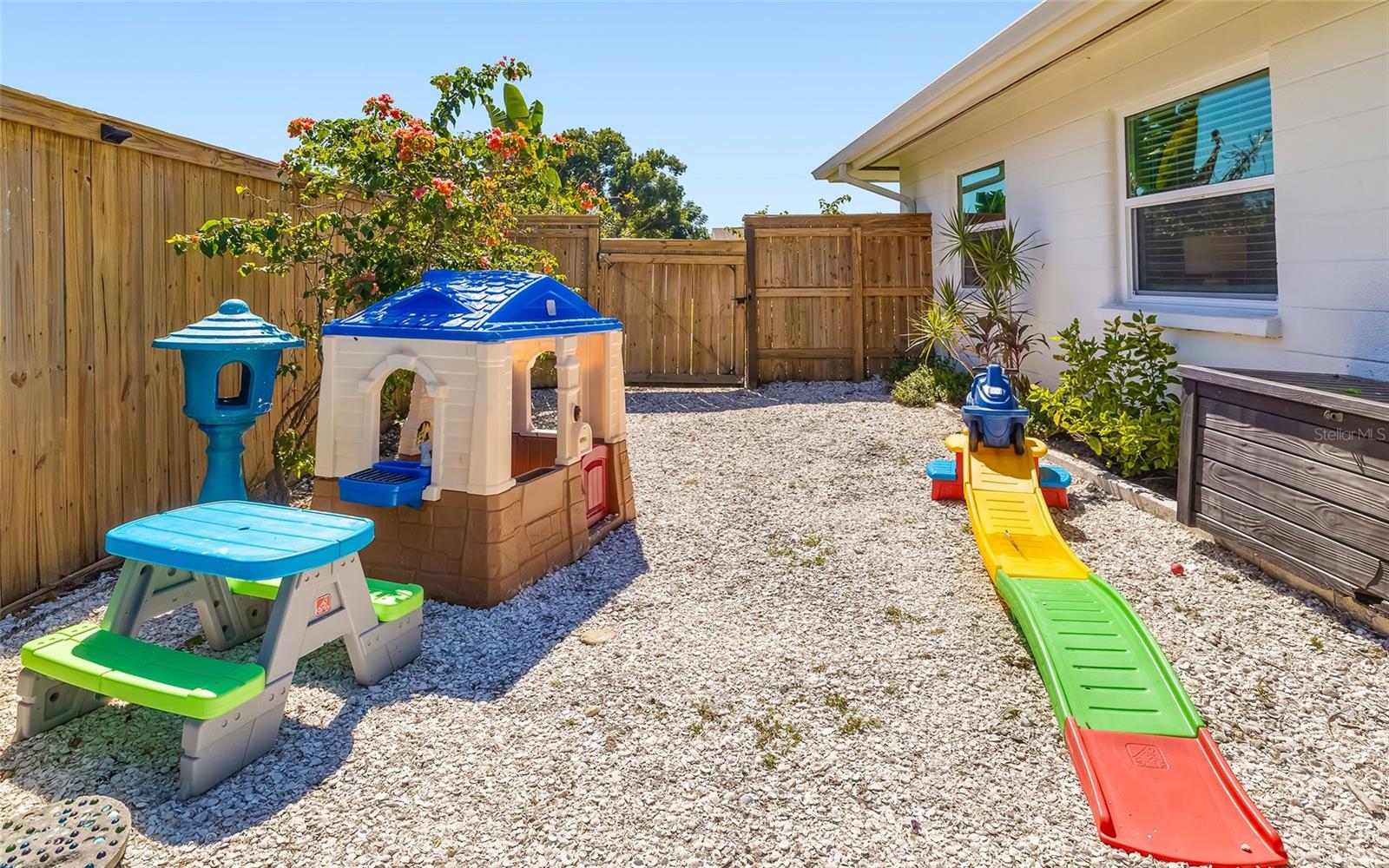Image 33 of 43 For 2609 Hibiscus Street