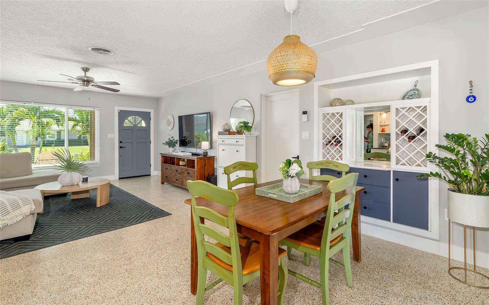 Image 9 of 43 For 2609 Hibiscus Street