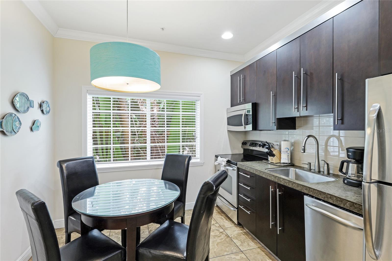 Image 13 of 21 For 1020 Sun N Sea Drive 102