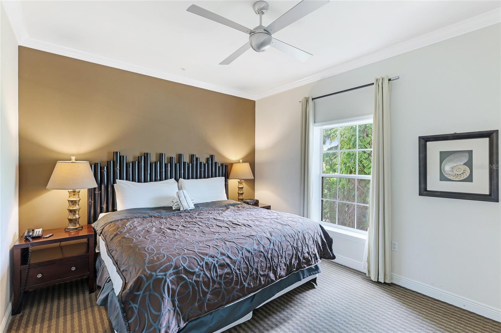 Image 16 of 21 For 1020 Sun N Sea Drive 102
