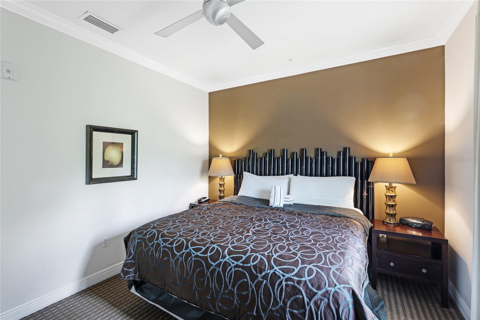 Image 17 of 21 For 1020 Sun N Sea Drive 102