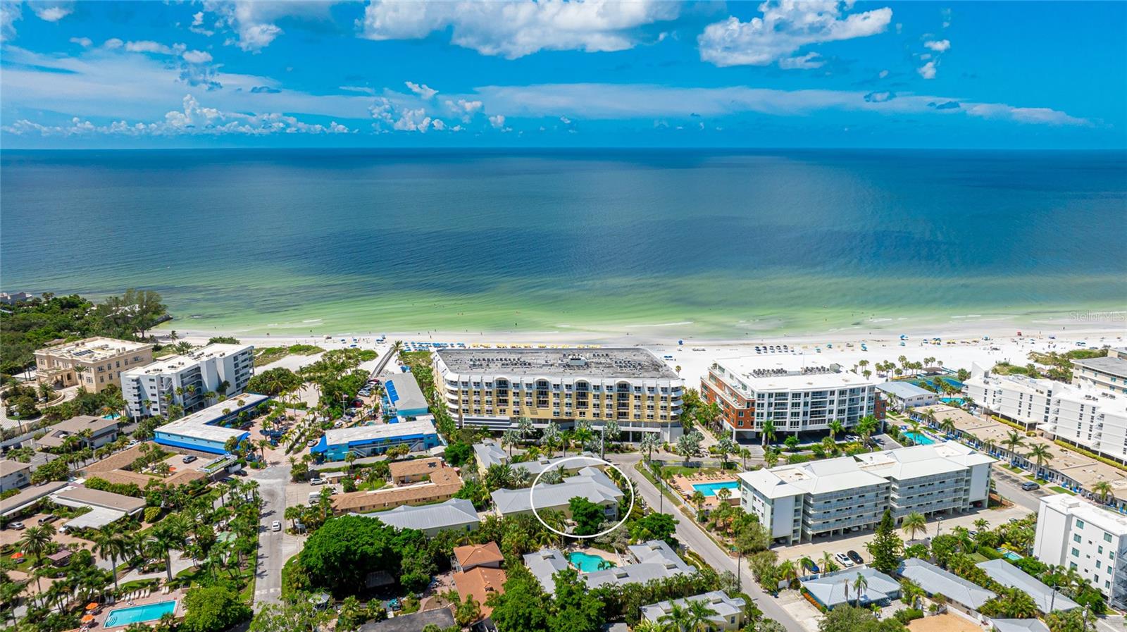 Image 2 of 21 For 1020 Sun N Sea Drive 102