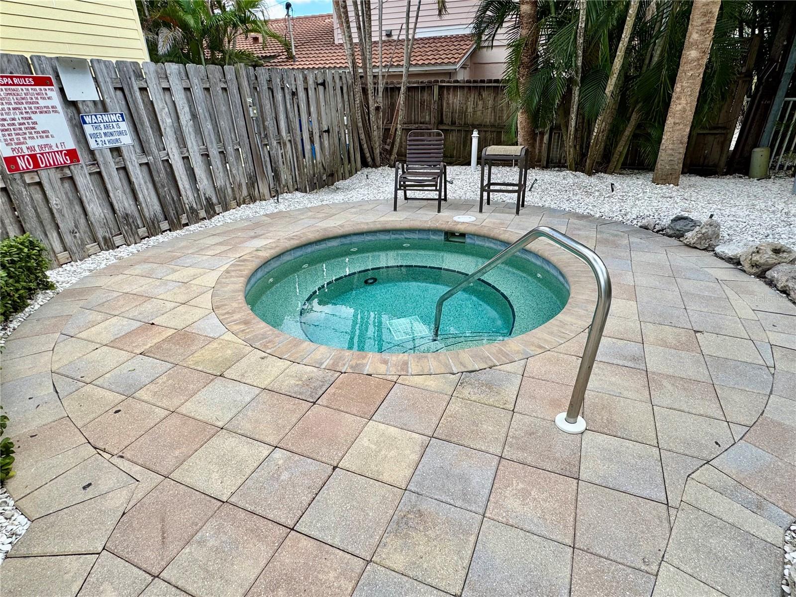 Image 21 of 21 For 1020 Sun N Sea Drive 102