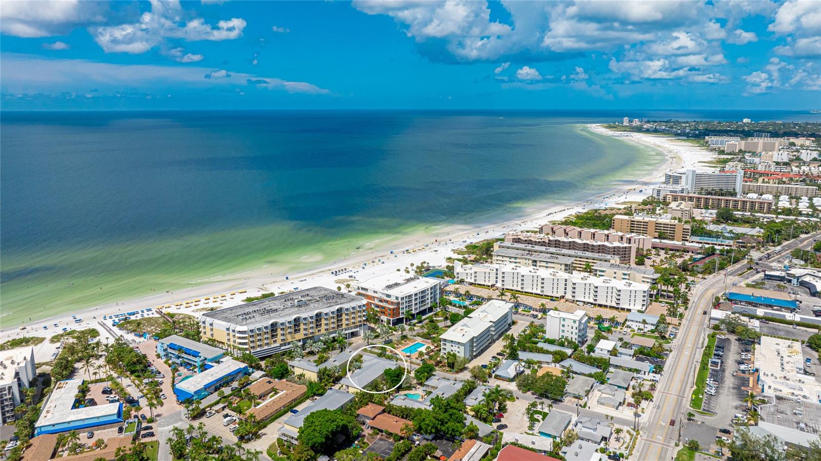 Image 5 of 21 For 1020 Sun N Sea Drive 102
