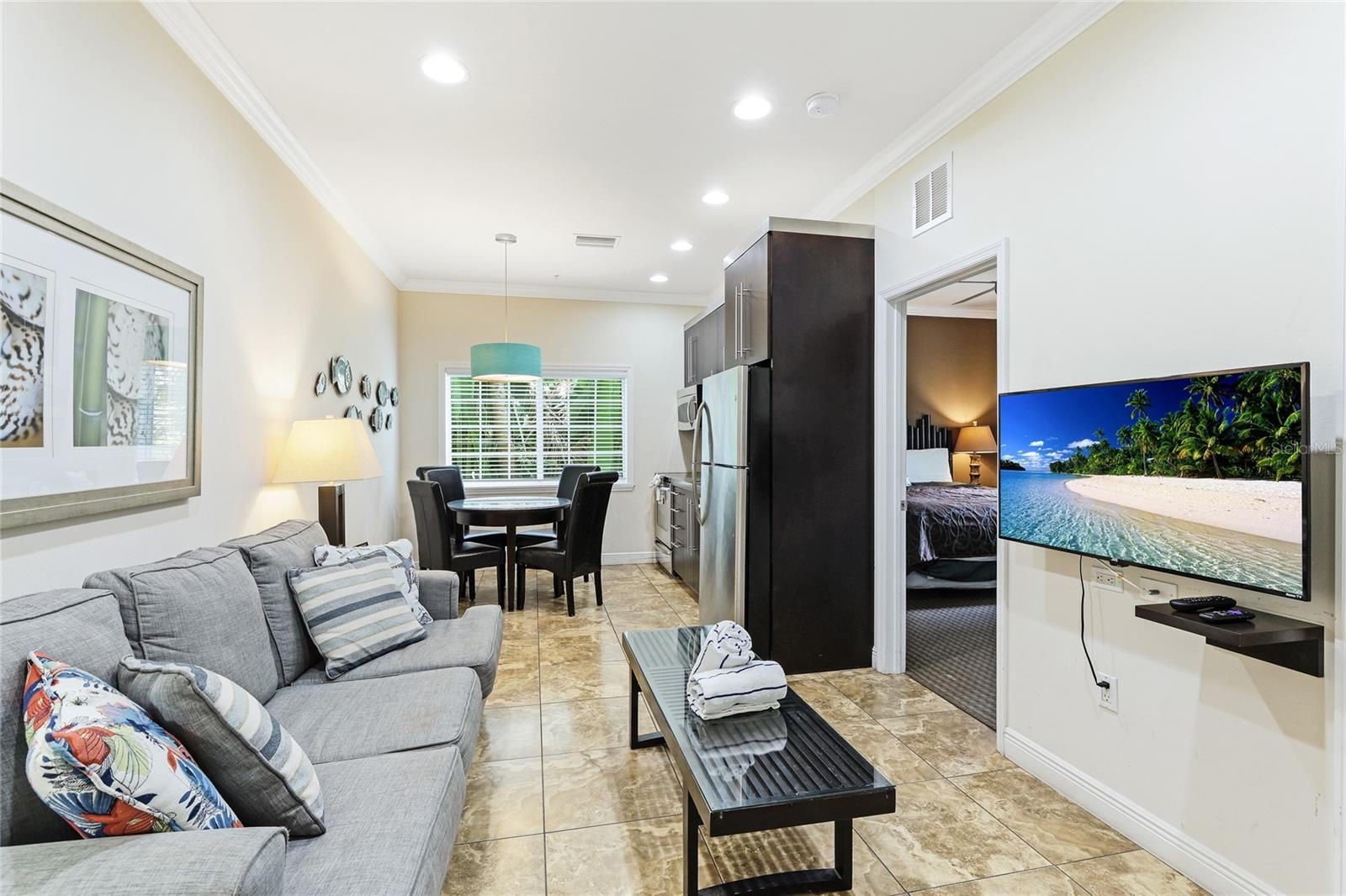 Image 9 of 21 For 1020 Sun N Sea Drive 102