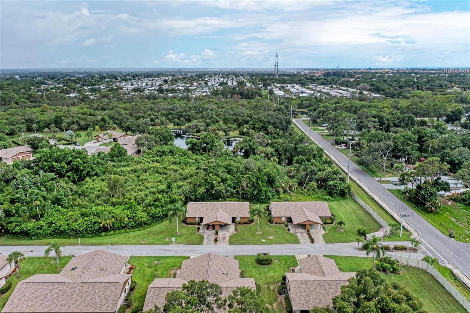 Image 31 of 53 For 1705 Curry Avenue 85