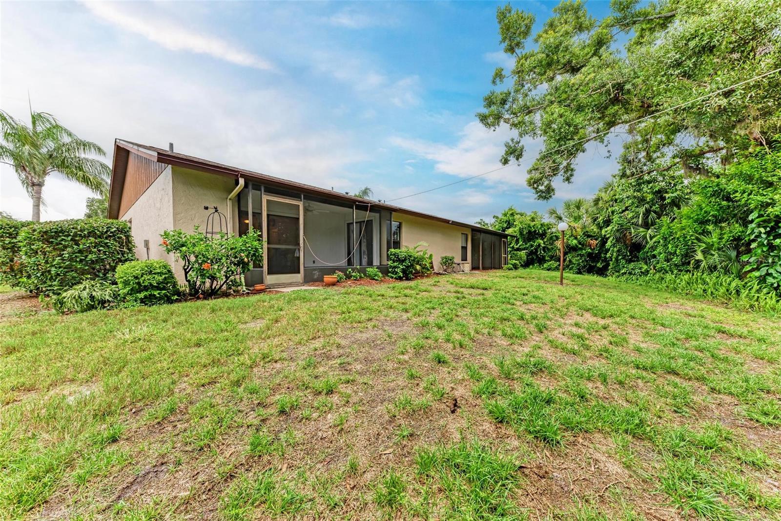 Image 41 of 53 For 1705 Curry Avenue 85