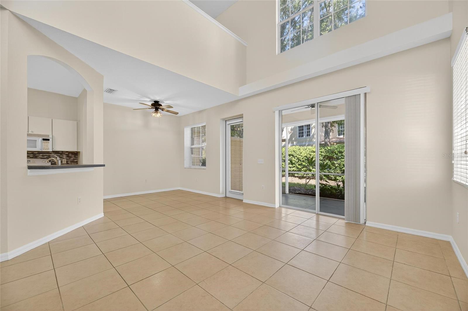 Image 18 of 52 For 6418 Rosefinch Court 103