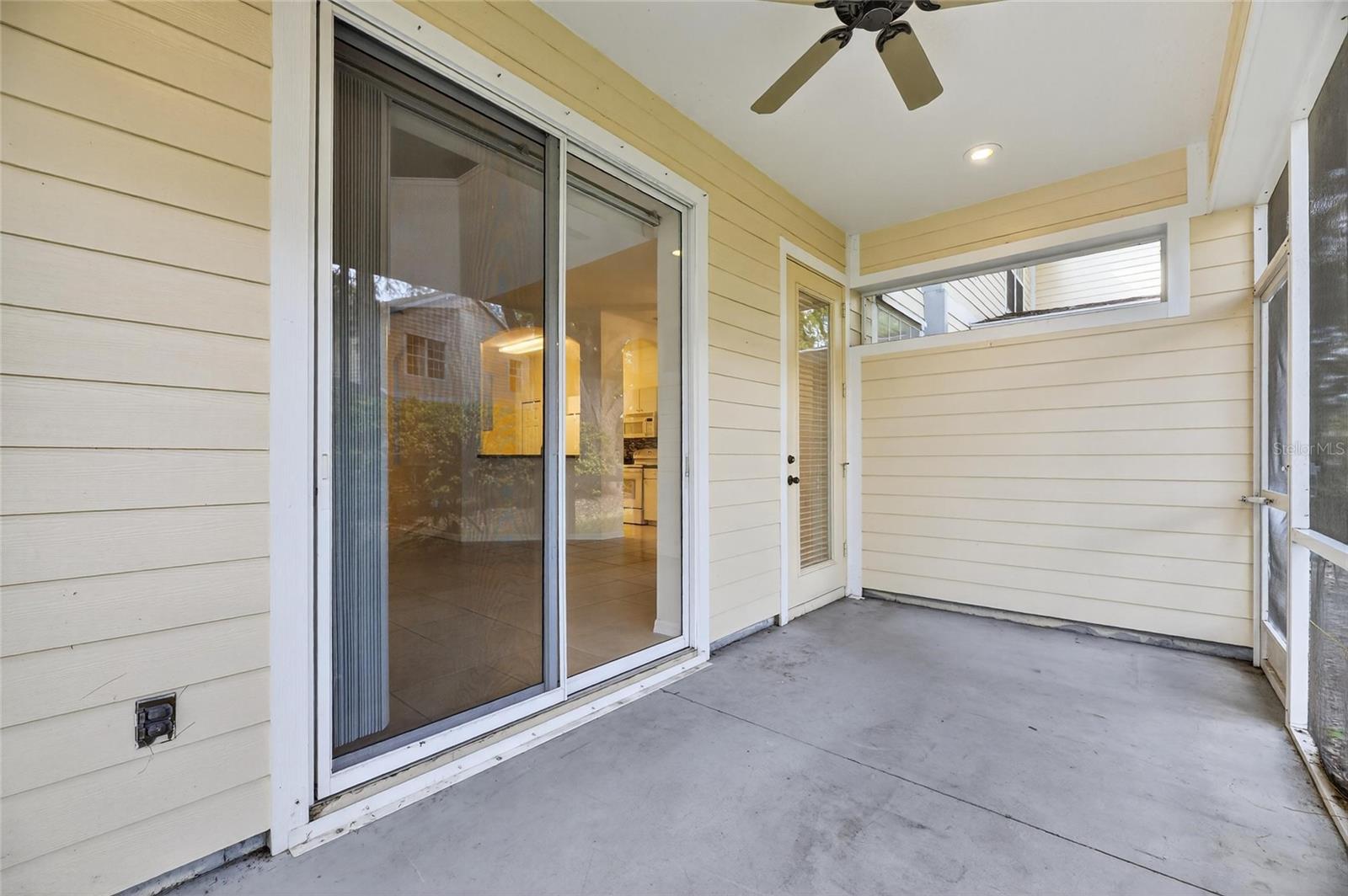 Image 20 of 52 For 6418 Rosefinch Court 103