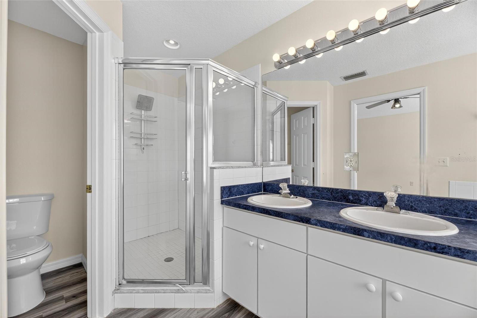 Image 39 of 52 For 6418 Rosefinch Court 103