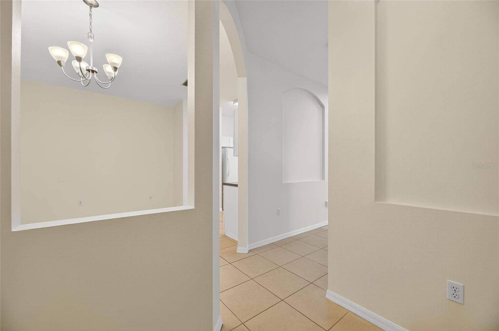 Image 7 of 52 For 6418 Rosefinch Court 103