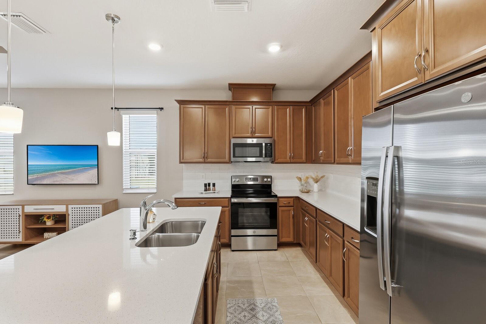 Image 11 of 38 For 1782 Spreader Lane