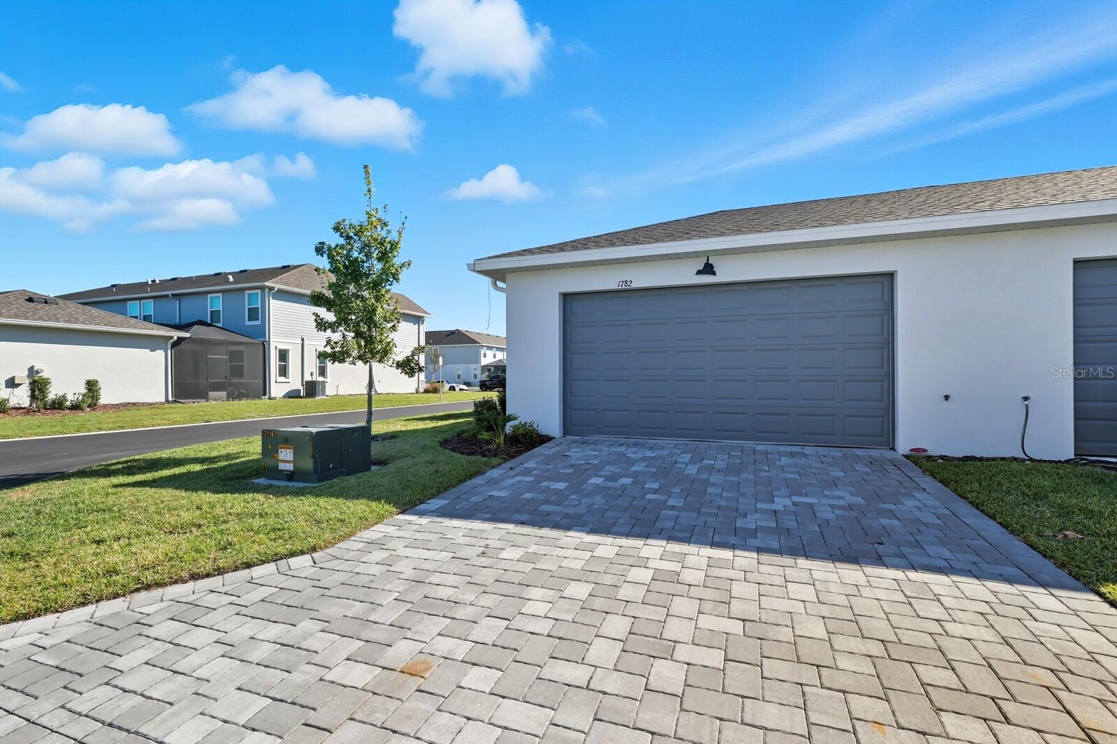 Image 2 of 38 For 1782 Spreader Lane